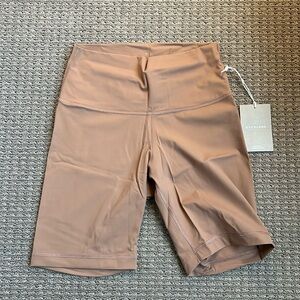NWT Everlane The Perform Bike Short in Cocoa